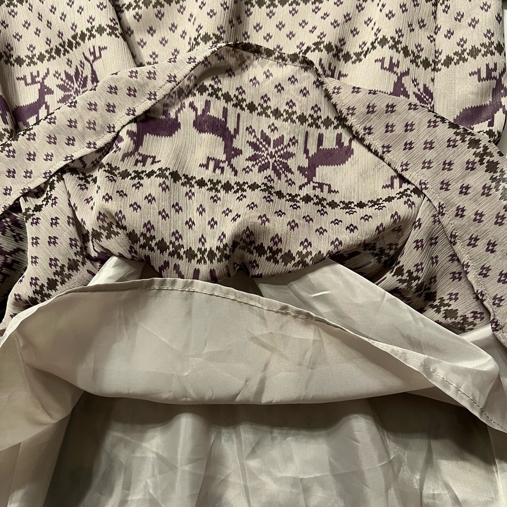 Chocol Raffine Robe • Women’s 3/4 sleeve Rain Deer Robe - Picture 5 of 13